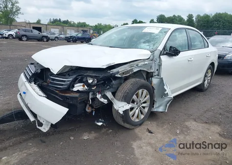 2014 Volkswagen Passat 2.5L Wolfsburg Edition from USA, damaged, VIN 1VWAP7A33EC008114